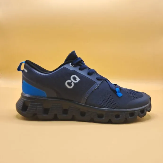 حذاء شبابي CQ01