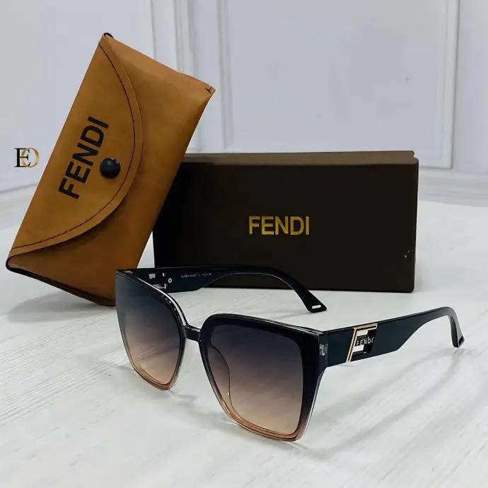 ⁦نظارات Lunette Fendi⁩ - الصورة ⁦2⁩