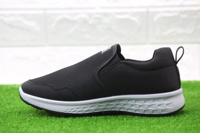 ⁦حذاء 3 Skechers⁩ - الصورة ⁦12⁩