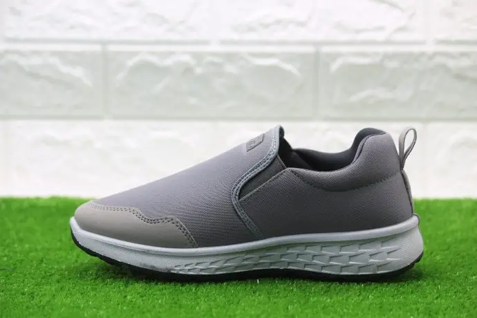 ⁦حذاء 3 Skechers⁩ - الصورة ⁦7⁩