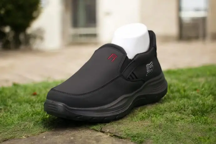 ⁦حذاء skechers الجديد M10⁩ - الصورة ⁦11⁩