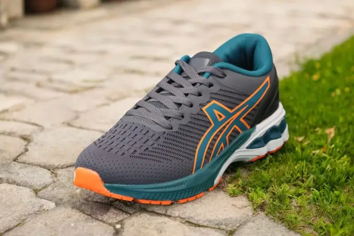 ⁦حذاء asics m12⁩ - الصورة ⁦12⁩