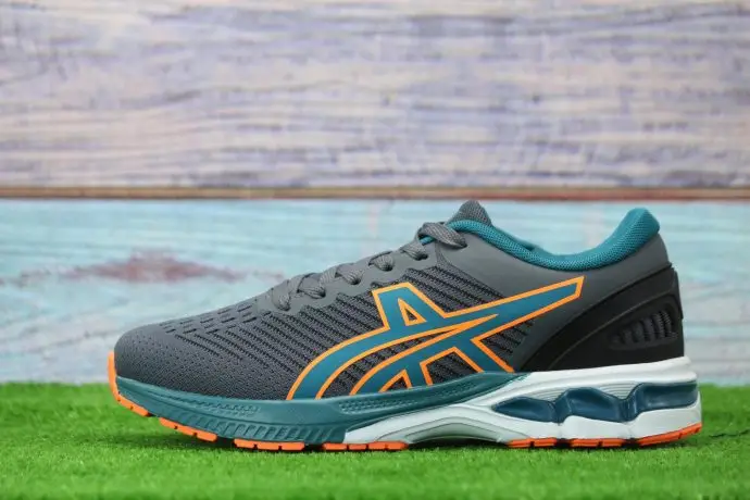 ⁦حذاء asics m12⁩ - الصورة ⁦8⁩