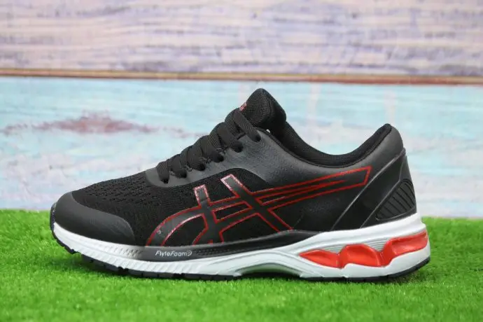 ⁦حذاء ASICS M22⁩ - الصورة ⁦3⁩