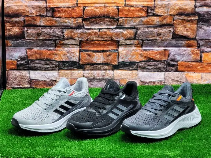 ⁦حذاء ADIDAS FASHION⁩ - الصورة ⁦2⁩